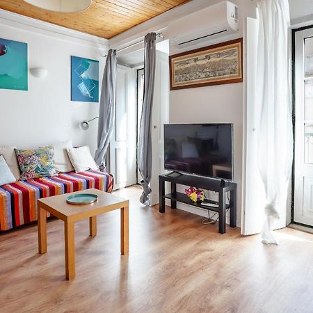 City Center Apt In Lively Bairro Alto! リスボン エクステリア 写真