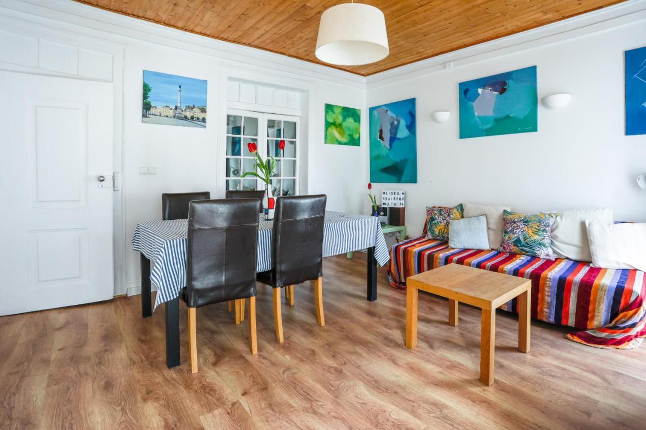 City Center Apt In Lively Bairro Alto! リスボン エクステリア 写真