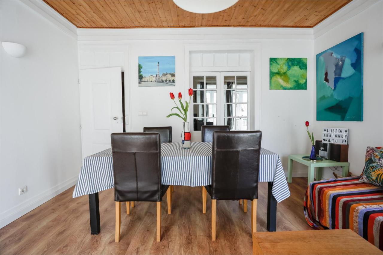 City Center Apt In Lively Bairro Alto! リスボン エクステリア 写真