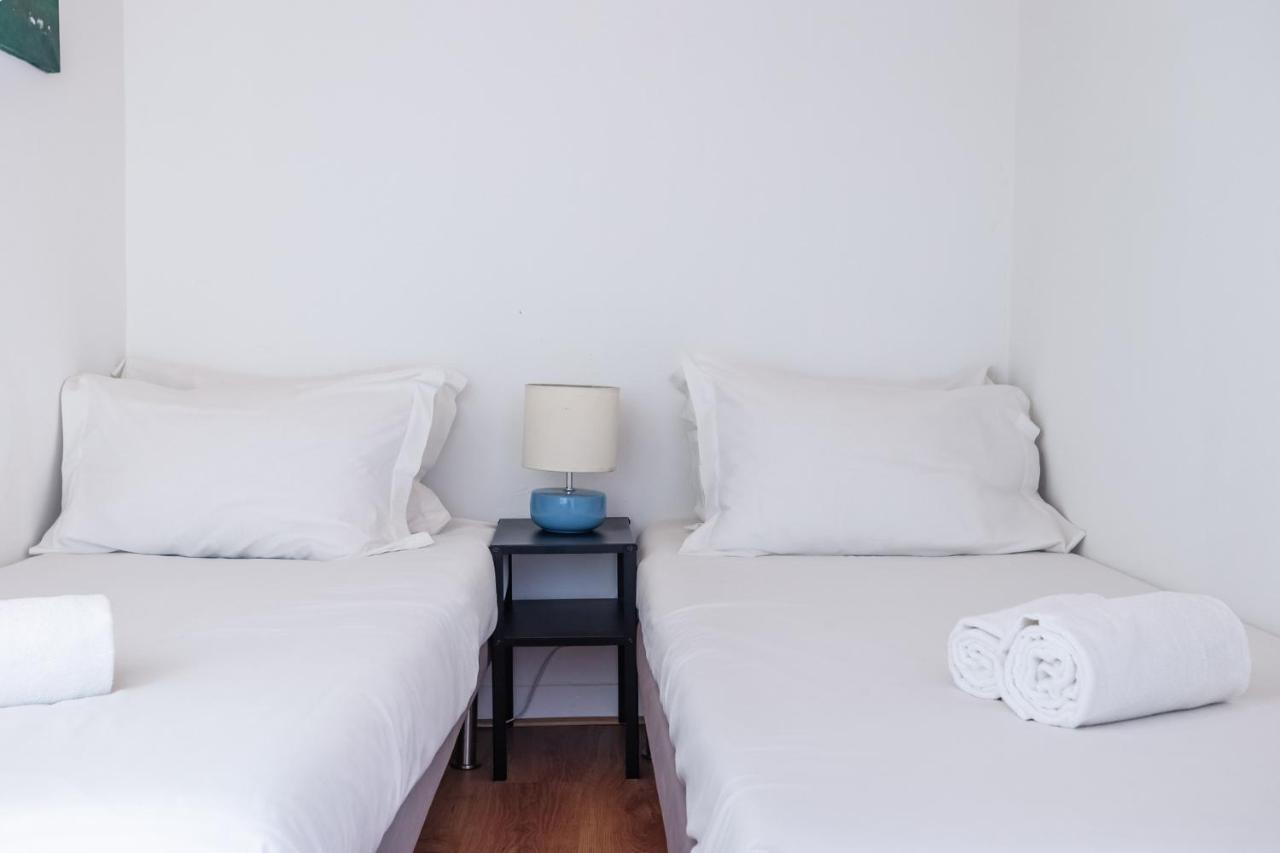City Center Apt In Lively Bairro Alto! リスボン エクステリア 写真