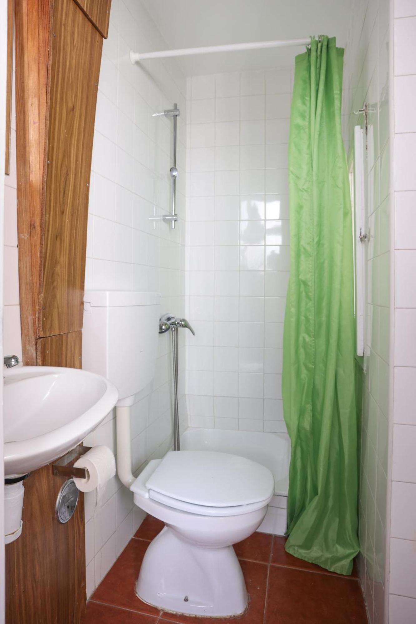 City Center Apt In Lively Bairro Alto! リスボン エクステリア 写真