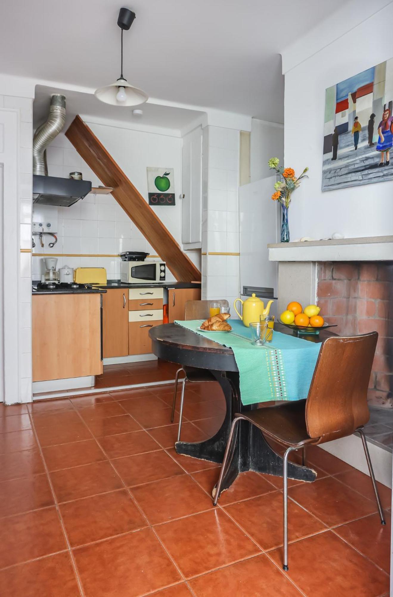 City Center Apt In Lively Bairro Alto! リスボン エクステリア 写真